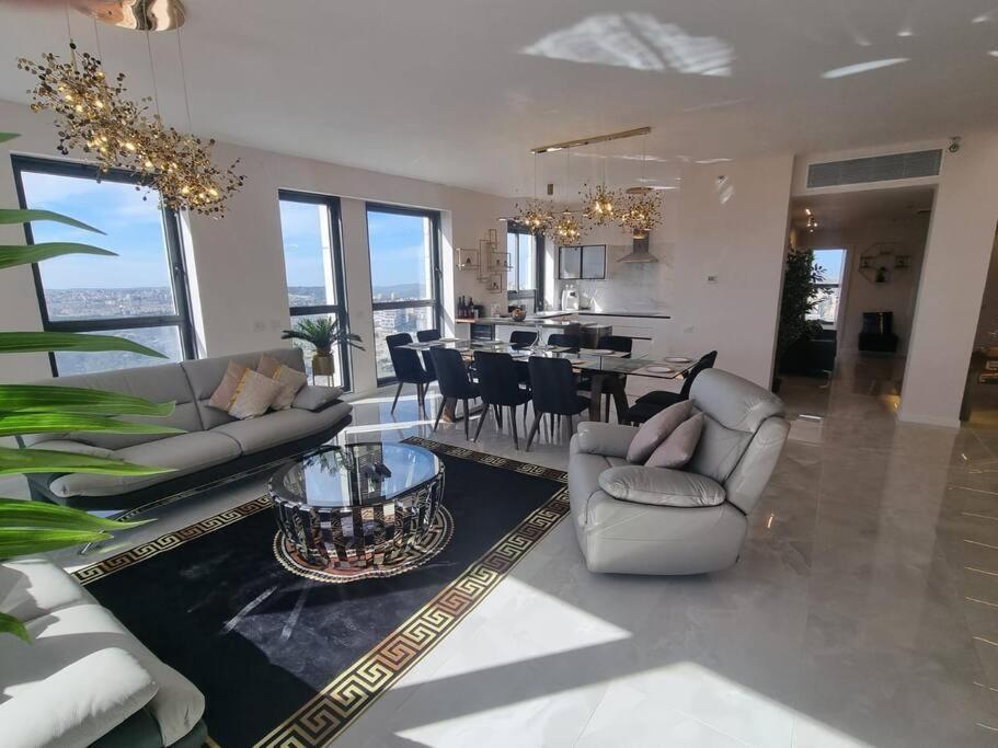 Jtower Royal Suites - The Penthouse - Alefimmoed Jerusalén Exterior foto
